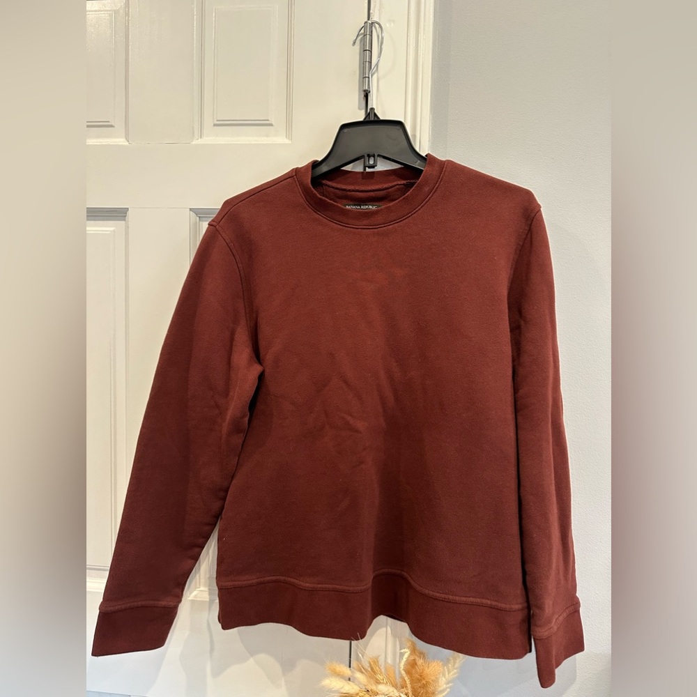 Banana Republic Crewneck